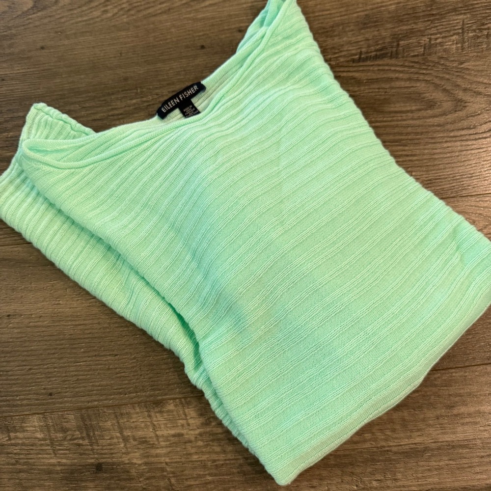 Eileen Fisher‎ Green Tencel Ribbed Asymmetrical Hem Long Sleeve Top Small